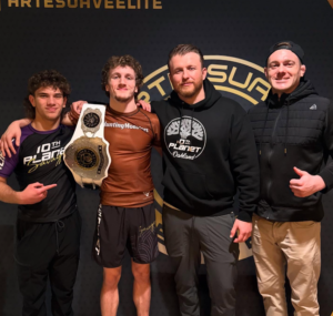 10th Planet Oakland team after going 3-0 at Arte Suave with Corbin Bilund winning the championship belt